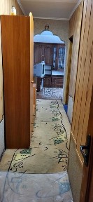 Продається трьох кімнатна квартира