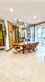 Киев, Мечникова ул., 10/2