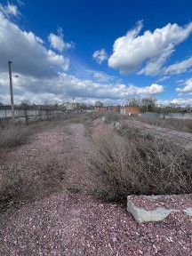 Суми склад із жд колією