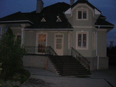 Будинок с. Ясногородка, Київській. Страусина ферма. Власне бомбосхов.