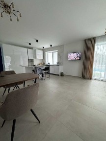 БЕЗ КОМІСІЇ, заряджений будинок з РЕМОНТОМ, заходь і живи