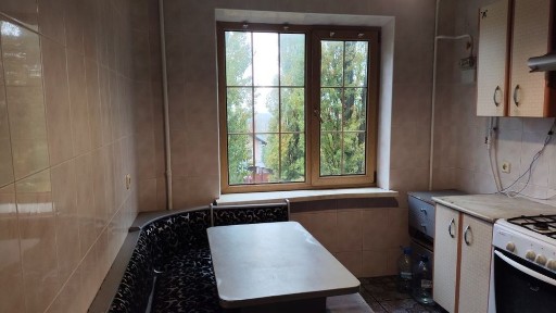 Продаж 3 -х кімнатної квартири 3/9 в нагірній частині міста