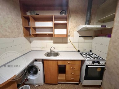 Погранична/Невський магазин 1к квартира з інживідуальним опаленням