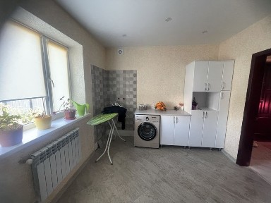 Продам будинок в районі Новосілки