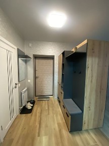 Житомир, Сенний ринок, вулиця Домбровського 75