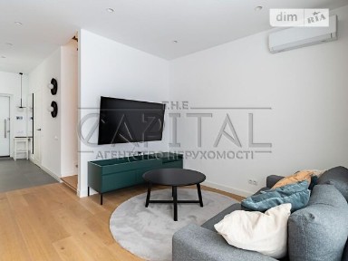 Продаж 2 поверхового таунхауса з ділянкою на 2 сотки, 279 кв. м, 3 кімнати, на вул. Богдана Хмельницького • ID 33596323