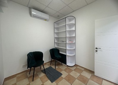 Дніпро, Соборний, вулиця Левка Лук'яненка 16