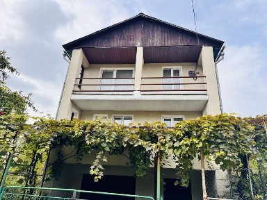 Продаж дачного будинку с. Івачів Горішній