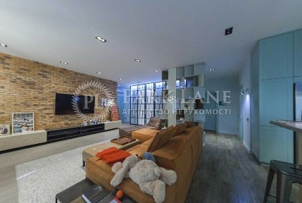 Київ, Печерський, вул. Саперне Поле 3