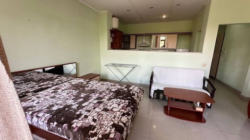 Оренда 1 км квартири поруч з центром