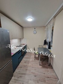 Варненська вулиця, мікрорайон Дружба, район Київський, Одеса, вул. Варненська • ID 33650054