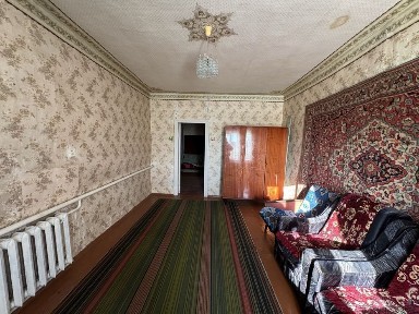 Продаж будинку, землі 25 сот під будівництво