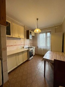 3 кімн. квартира на Садах-2