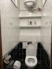 Київ, Печерський, вулиця Хрещатик 17