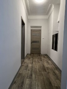 Продам 2х ком квартиру Новосельского/Торговая. Тихий офис.