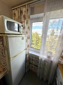 Продам 2кв 533 м/р метро Героев Труда МОЖНО Є-ВІДНОВЛЕННЯ!