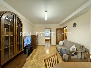 Оренда 3-кімнатної квартири, вул. Мечникова 8, м. Кловська