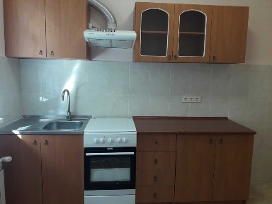 Окрема квартира в оренду. Хотів/Чабани Анжио - зупинка