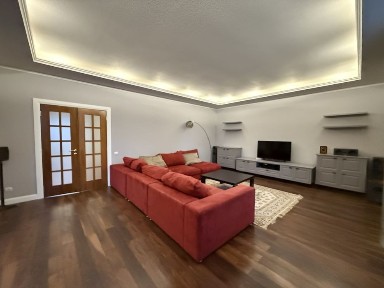 Здам 3к студію на Антоновича, 140