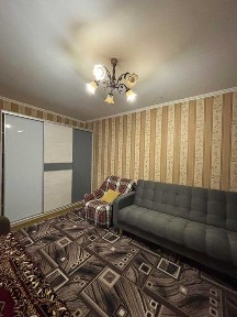 Метро Лівобережна 2кім. кв по вул Пантелеймона Куліша 5б.