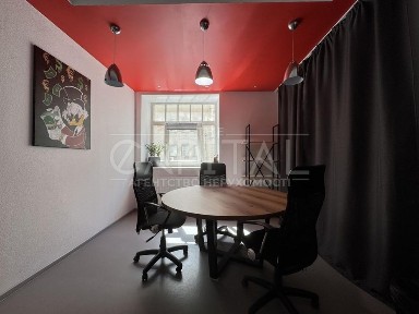 Оренда офісу, вул. Ірининська, Центр