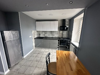 Оренда 2-х кімнатноі студіі, Центр, БЕЗ меблів