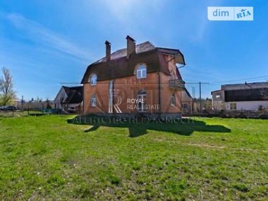 Продаж 2 поверхового будинку з мансардою і ділянкою на 8 соток, 286 кв. м, 7 кімнат, на вулиця Калинова • ID 33649355