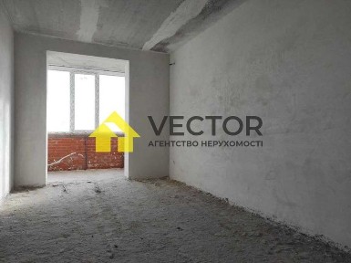 Продаж просторої 2к квартири 73 м2, Цегла, Індив. опалення!