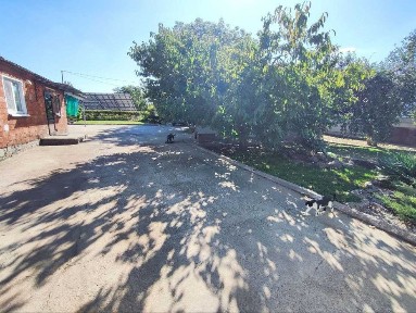 Продаж будинку у селище Солоне