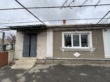 Дом бутовый 75кв. м с ремонтом участок 5,7сот приватизирован Шуменский