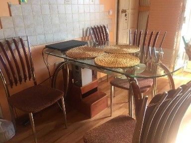 Продам 3 кімн квартиру 4/4 м. Чернівці, в.Головна, Площа 105м2