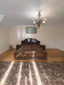 Оренда особняку з окремим входом та відпочинковою зоною! Г