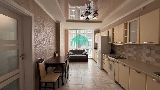 Оренда 1-кім. квартири близько центру (63)