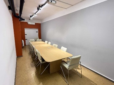 Киев, Николая Василенко ул., 5