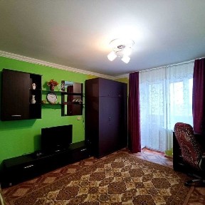 1-кімнатна - центр - 10000