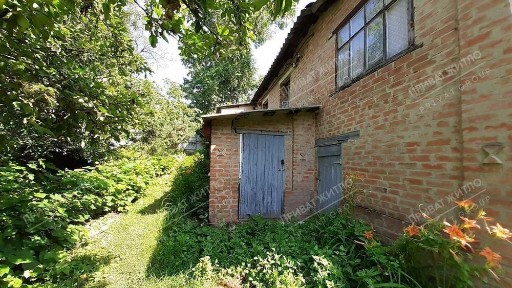 Частина будинку в районі 