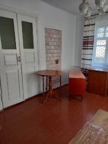 Продам будинок з земельною ділянкою 36 сотих, Можливо під комерцію