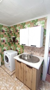 Продаж частини будинку в м. Узин !