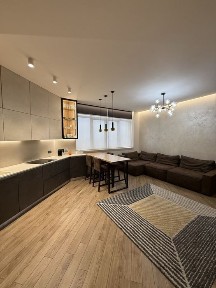 Французский бул. Дорогой ремонт. Полная комплектацыя. Вид на море.