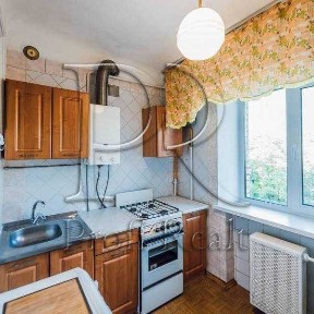 Киев, Николая Краснова ул., 8