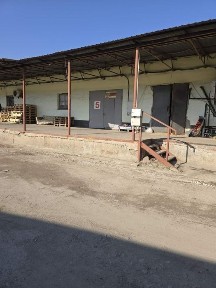 Аренда склады с рампой от 300-1000 квМ, офисное помещение 15-40 квМ.