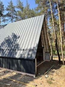 Дом А Frame 110 м2 в лесу.