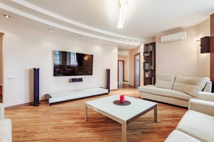 БЕЗ КОМІСІЇ Оренда 3-х кімнатної сімейної квартири Київ, біля метро