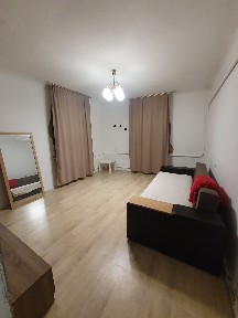 Киев, Новополевая ул., 81