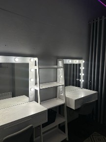 Оренда робочого місця для бровіста, візажиста або стиліста по зачіскам