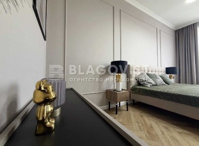 Київ, Печерський, вулиця Василя Тютюнника 28А