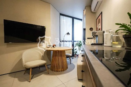 Продажа 2-комнатной квартиры 60.4 м², Радистов ул., 40