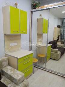 Продаж гостинки м. Ярослава Мудрого