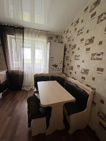 1к проспект Свободи можна на місяць