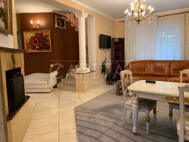 Аренда дома улица Стеценко Нивки Шевченковский район